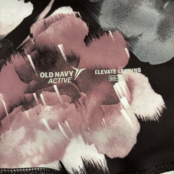 6 Old Navy Women’s Elevate Leggings and 1 c9 by Champion - Size L (Lot of 7) - Picture 5 of 16